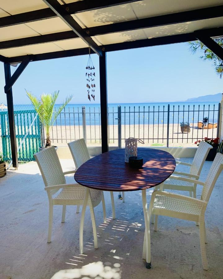 House By The Sea In Artemis Apartment Exterior photo
